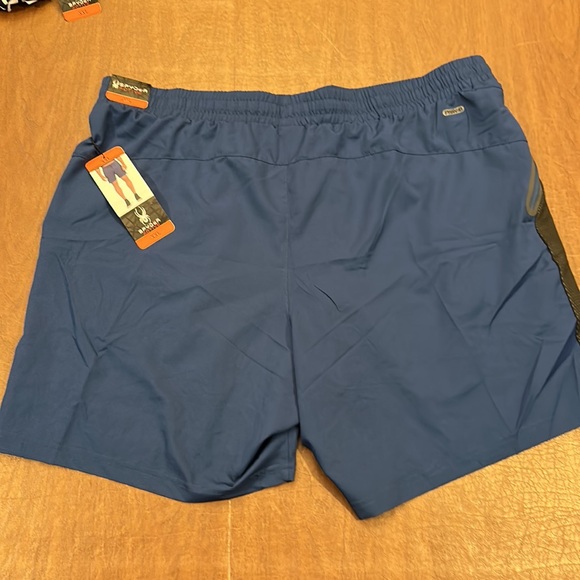 Spyder men’s active shorts blue black size XXL NWT 2 pockets - Picture 9 of 9